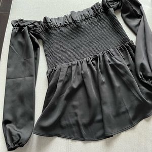 Marciano Satin Off-The-Shoulder Top | Size M